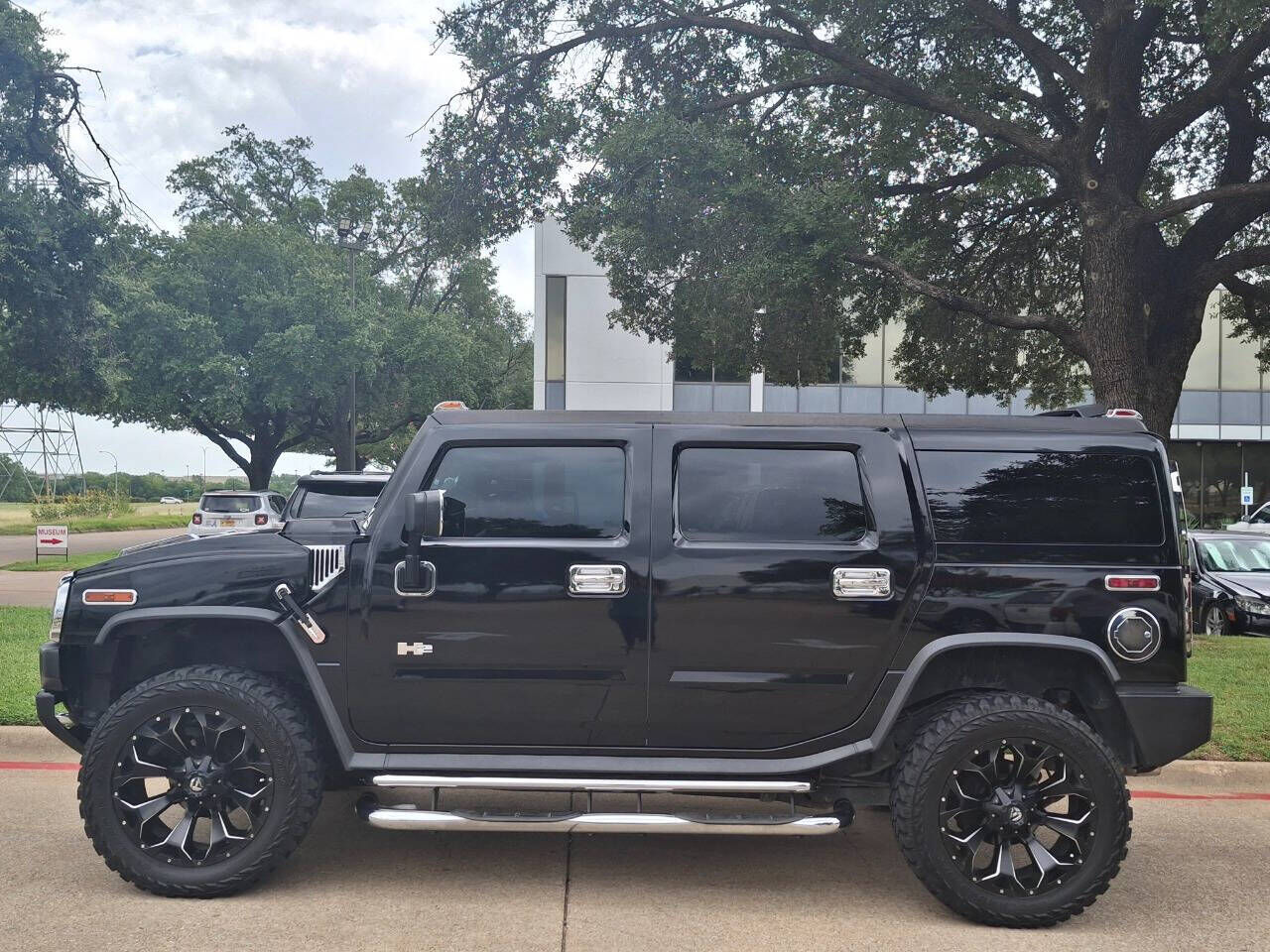2005 HUMMER H2