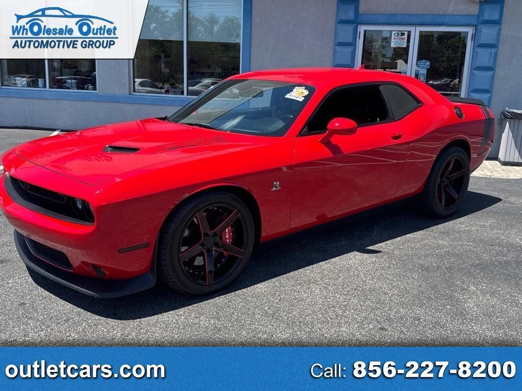 2016 DODGE Challenger