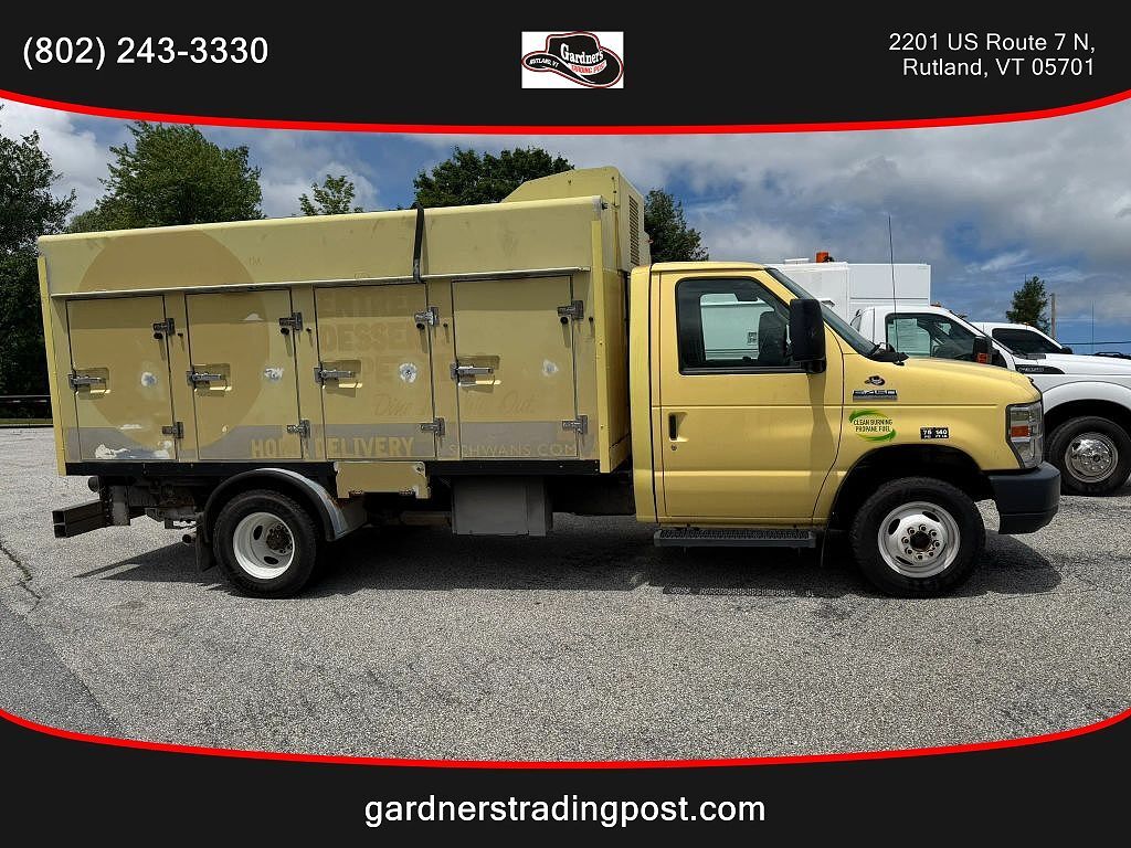 2019 FORD E-450