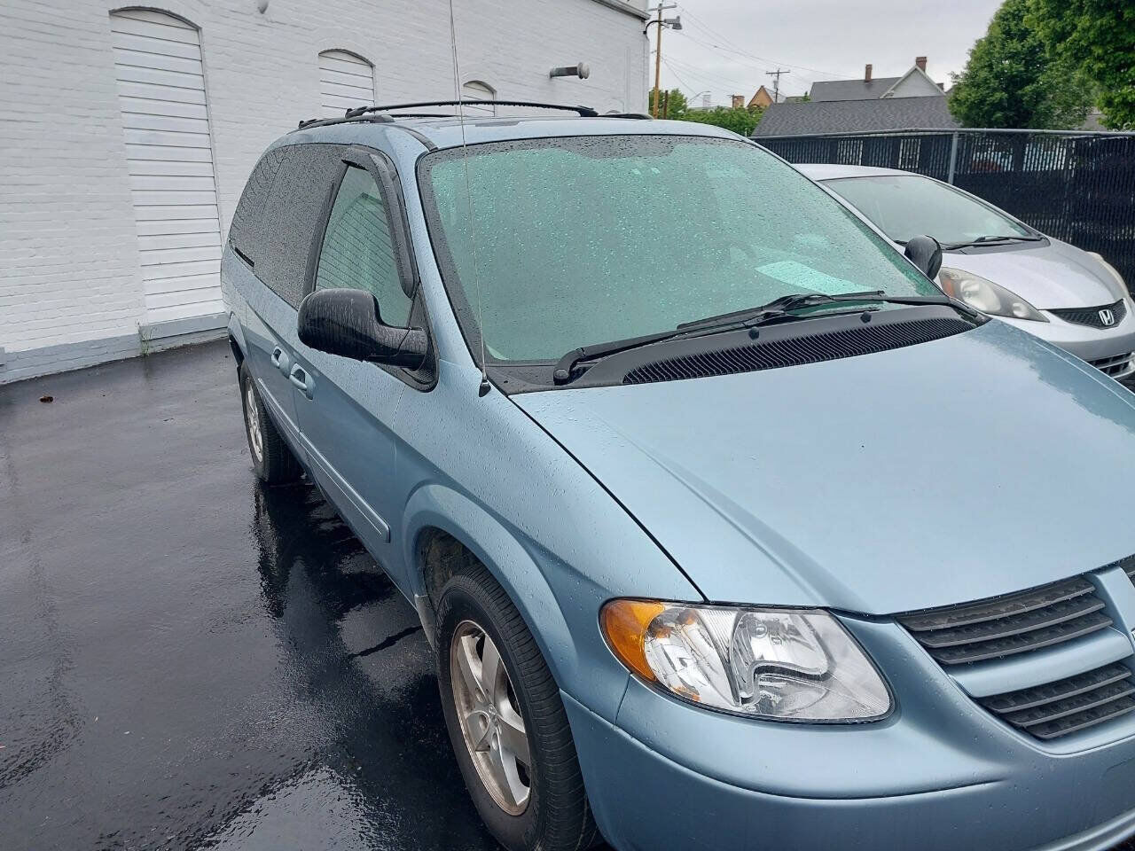 2006 DODGE Caravan
