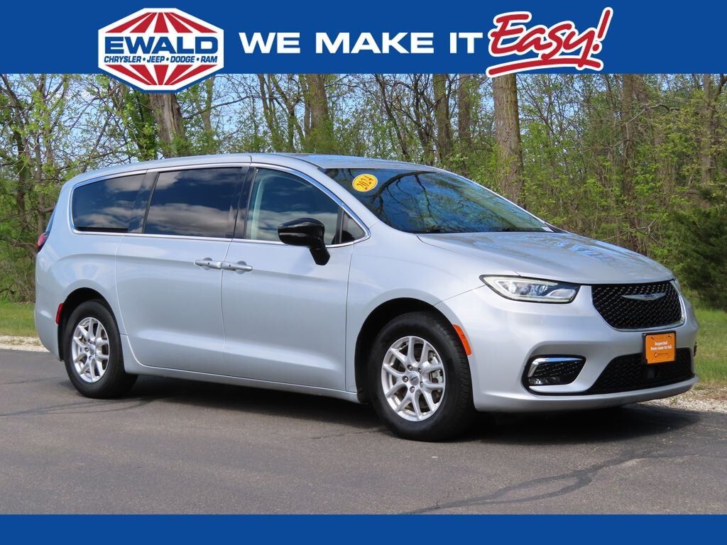 2024 CHRYSLER Pacifica