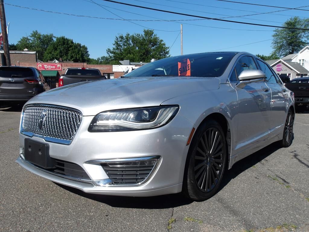 2017 LINCOLN MKZ