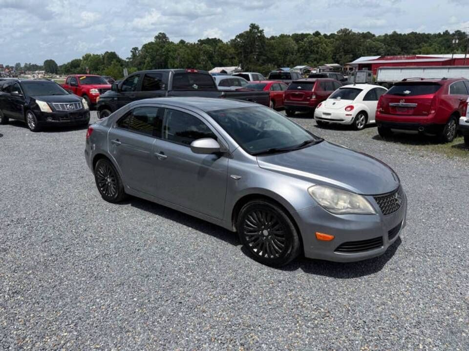 2012 SUZUKI Kizashi