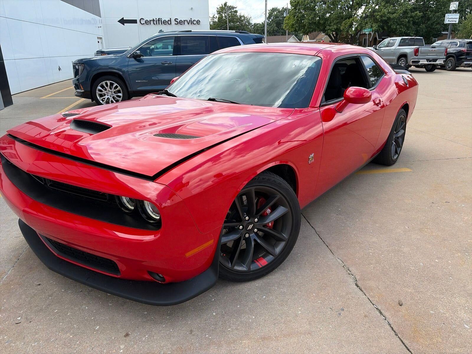2019 DODGE Challenger