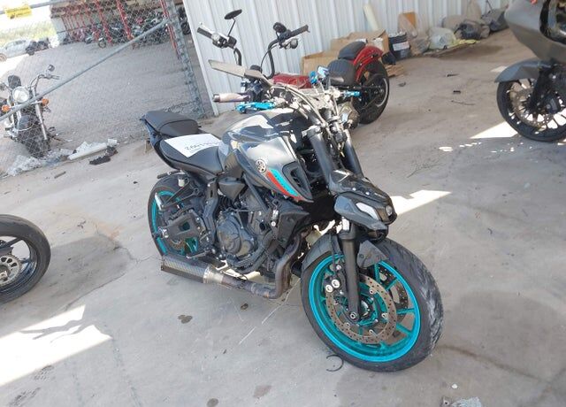 2022 YAMAHA MTN690