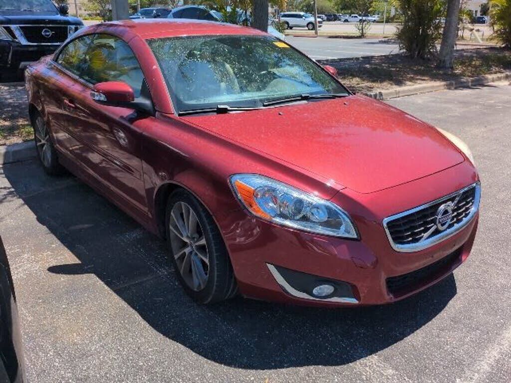 2013 VOLVO C70
