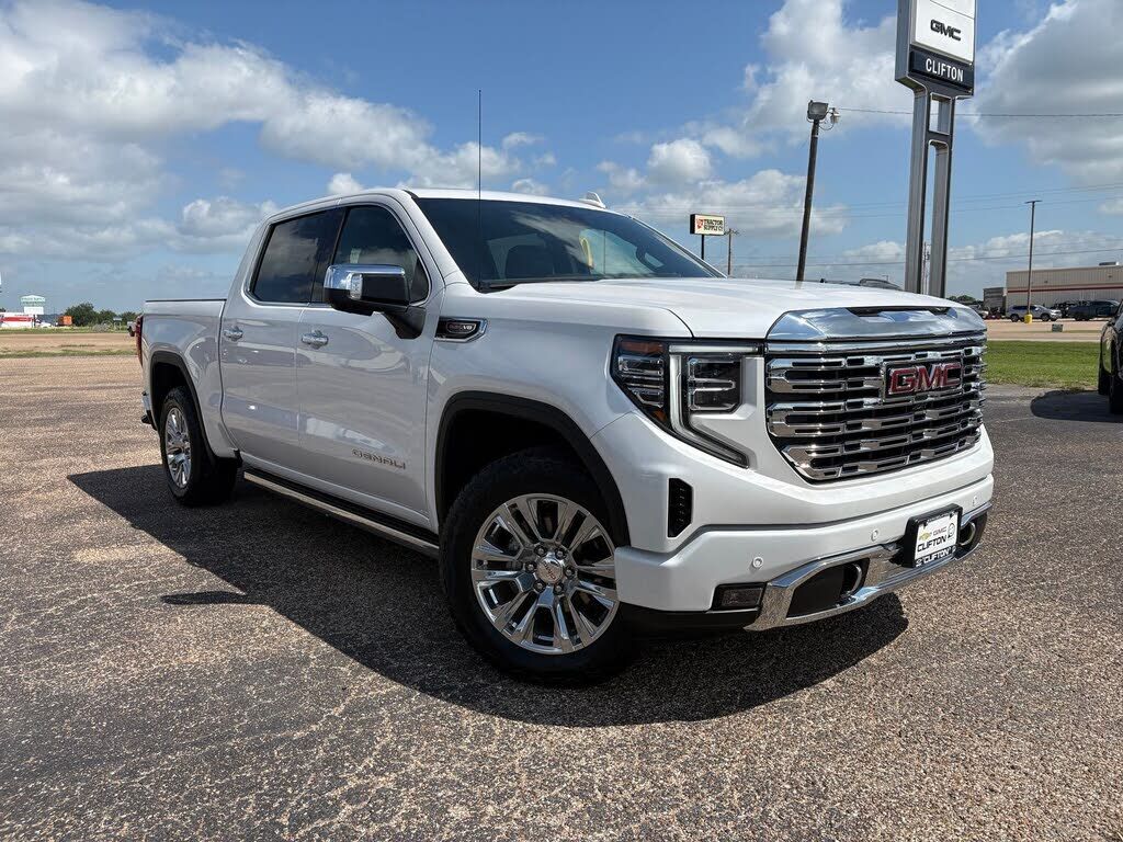 2024 GMC Sierra