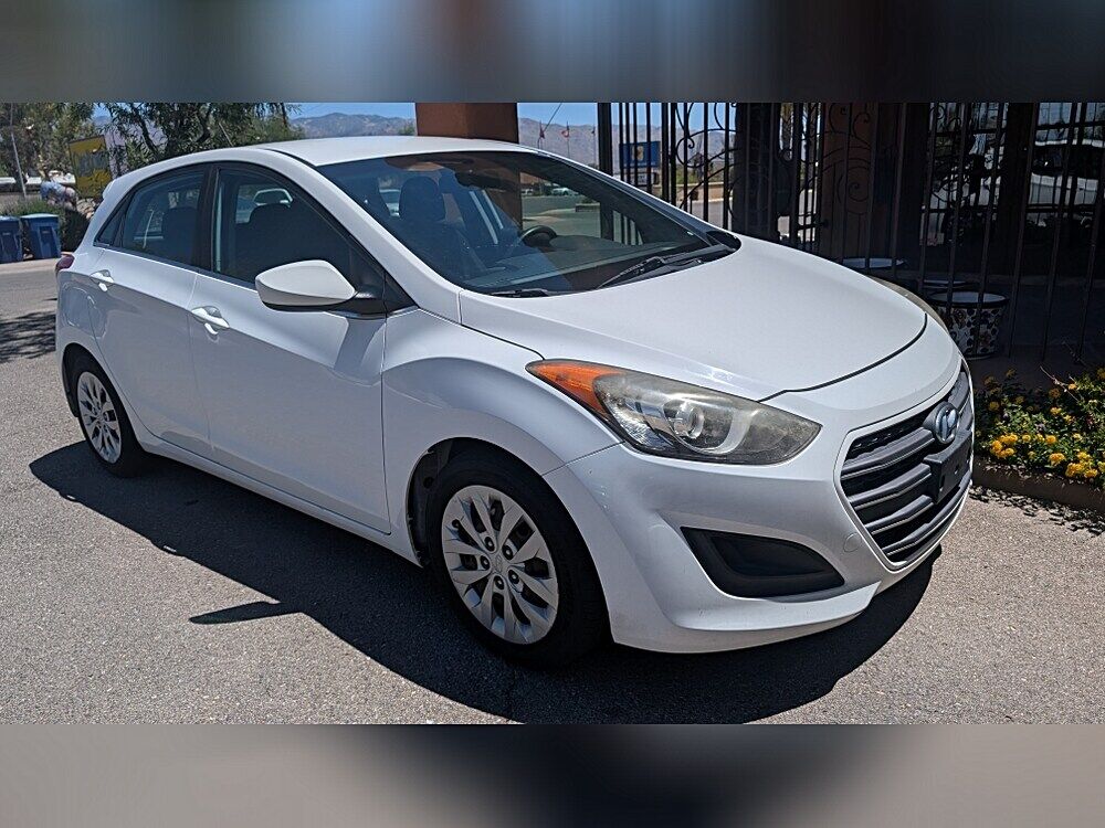2017 HYUNDAI Elantra GT