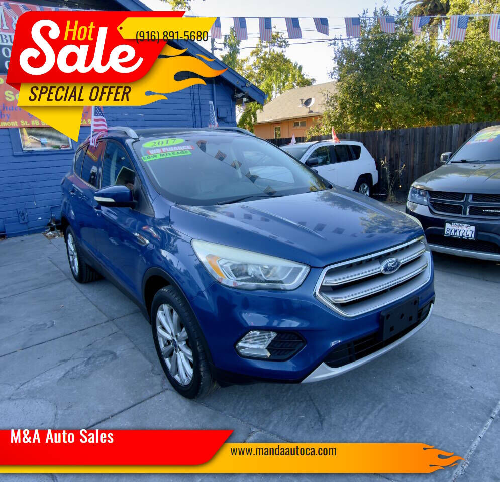 2017 FORD Escape