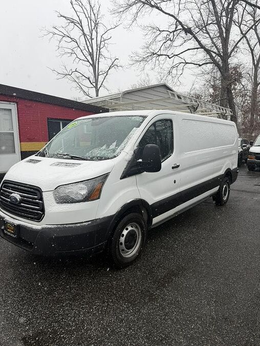 2019 FORD Transit