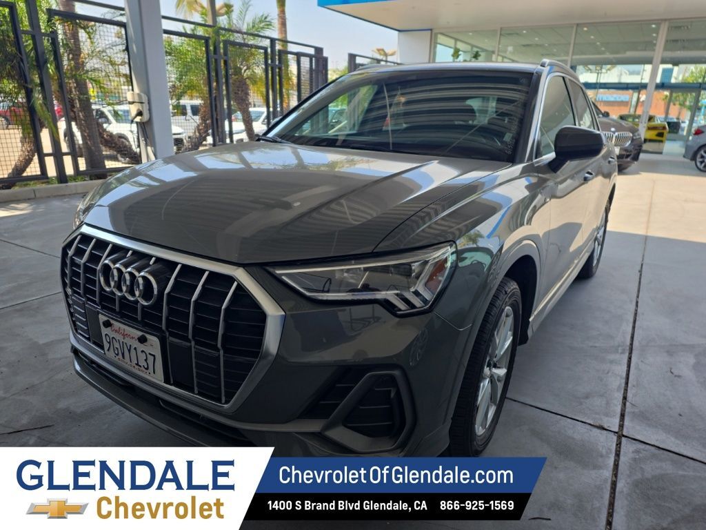 2023 AUDI Q3