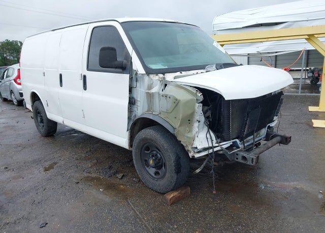 2011 CHEVROLET Express