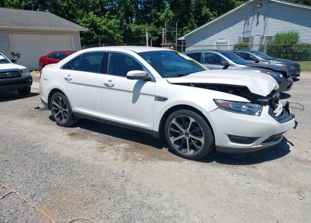 2016 FORD Taurus