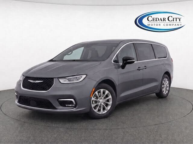 2025 CHRYSLER Pacifica