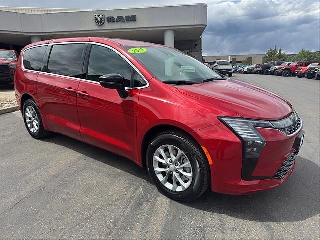 2027 CHRYSLER Pacifica