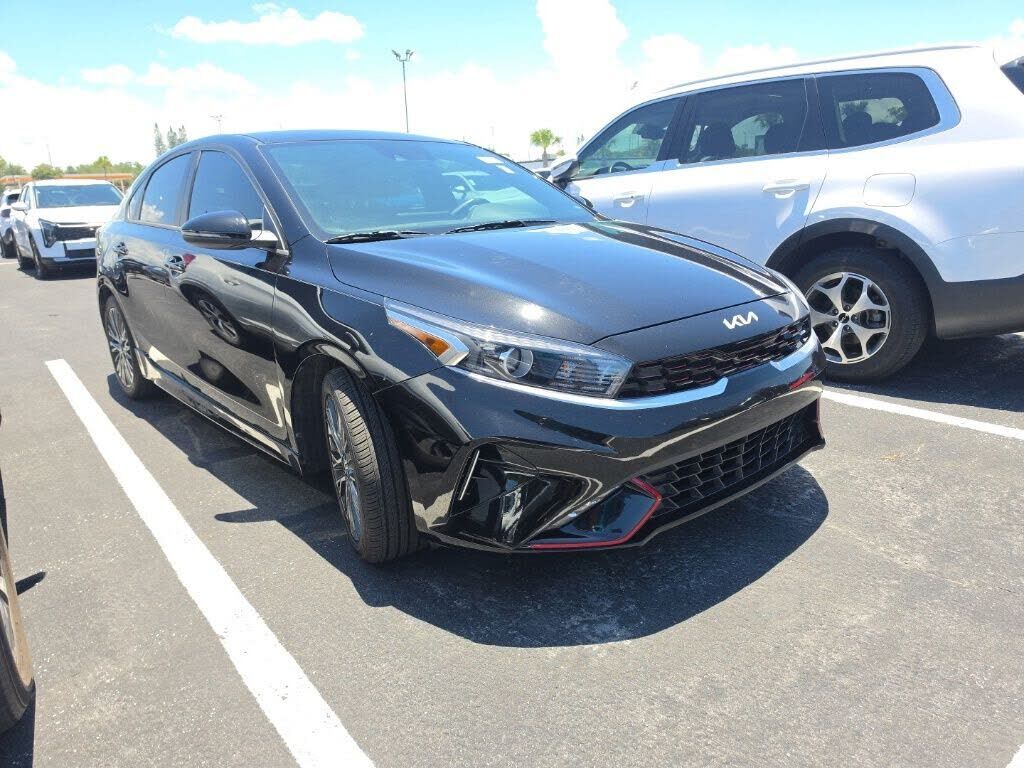 2023 KIA Forte