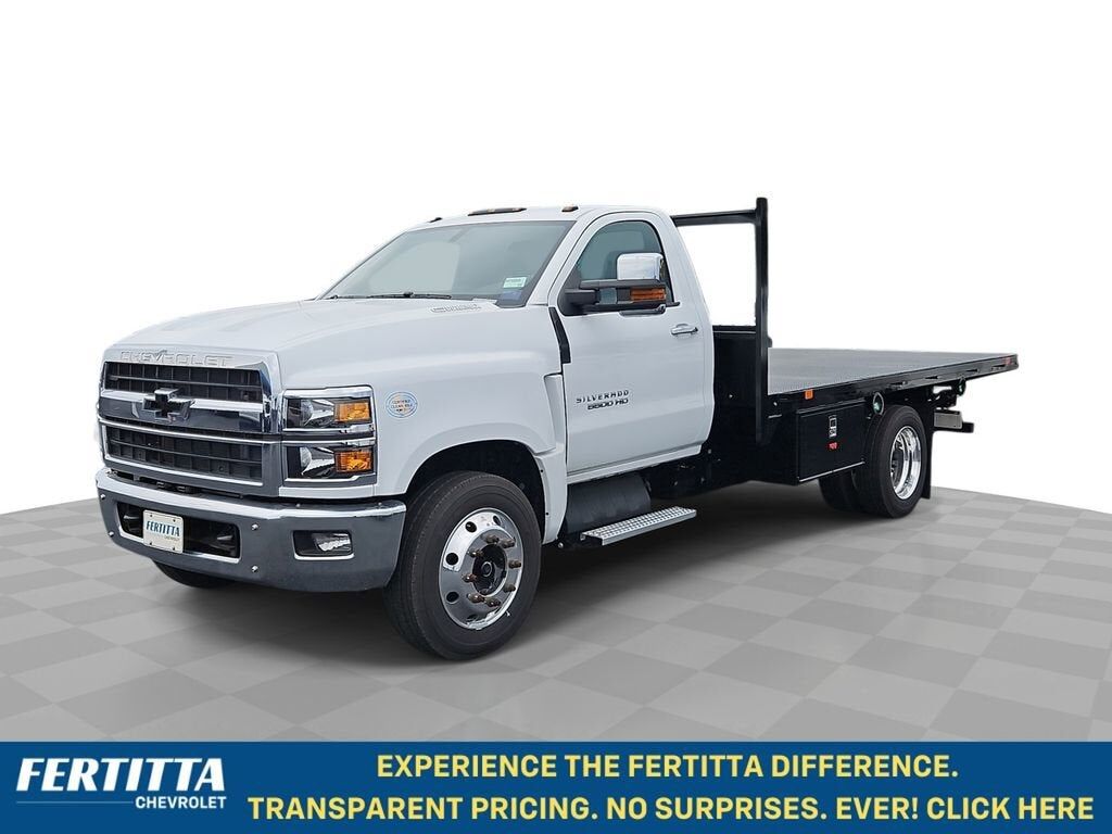 2024 GMC Silverado Medium Duty