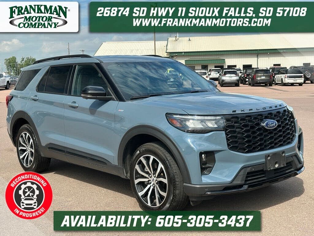 2025 FORD Explorer