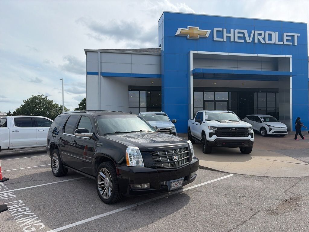 2014 CADILLAC Escalade