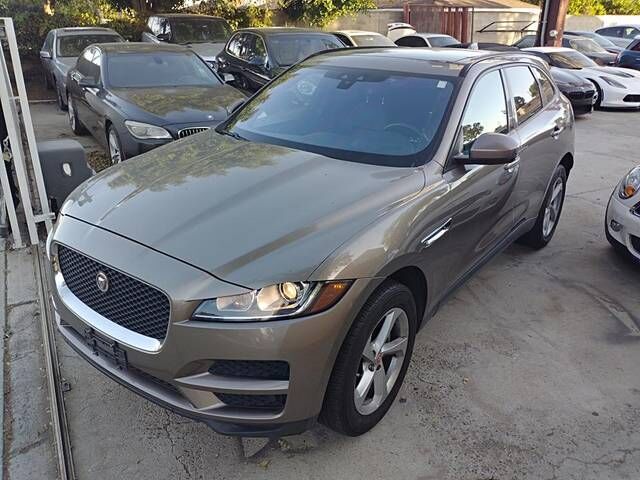 2017 JAGUAR F-Pace