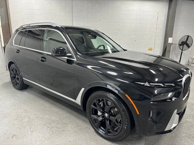 2025 BMW X7