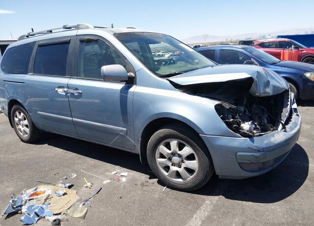 2007 HYUNDAI Entourage