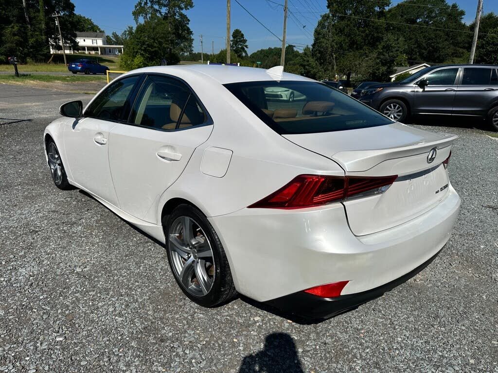 2017 LEXUS IS