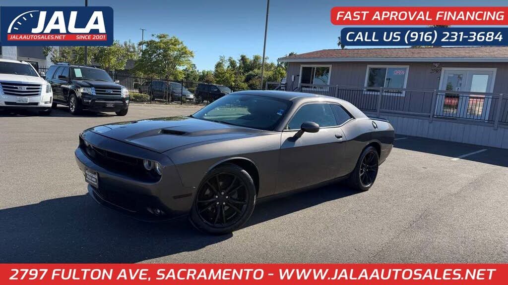 2016 DODGE Challenger
