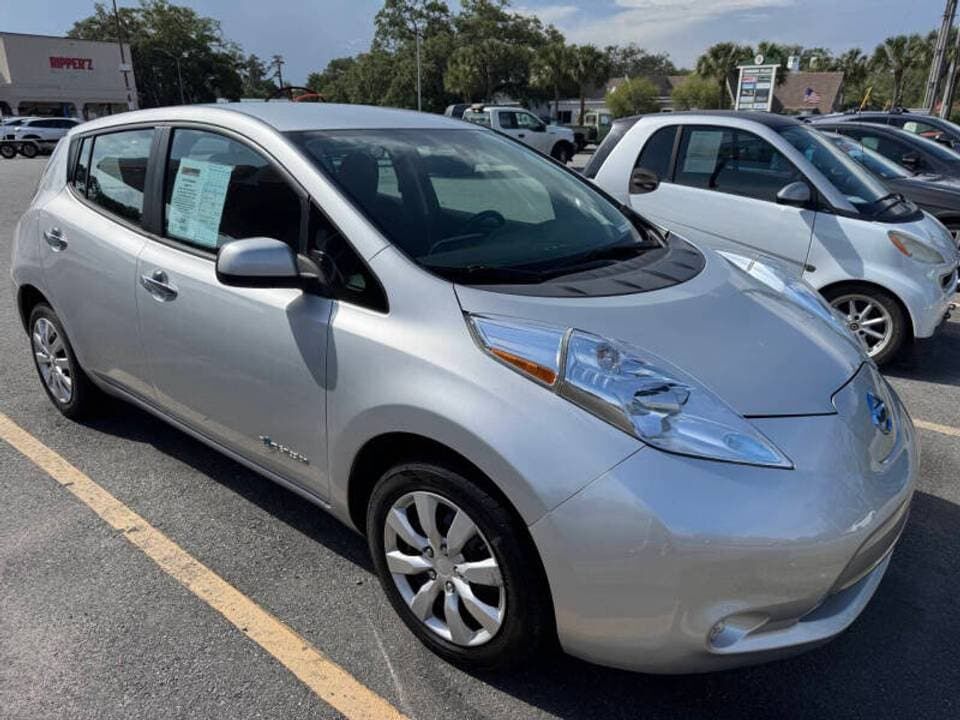 2015 NISSAN Leaf