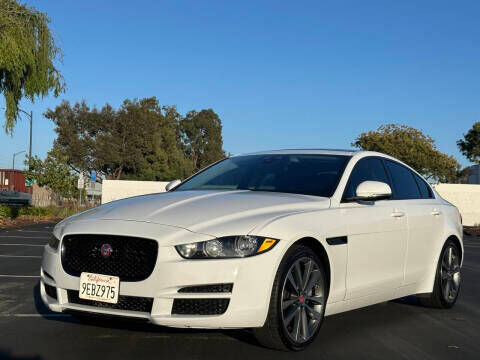 2017 JAGUAR XE