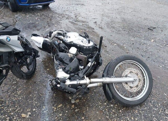2011 HARLEY DAVIDSON Dyna Super Glide Custom