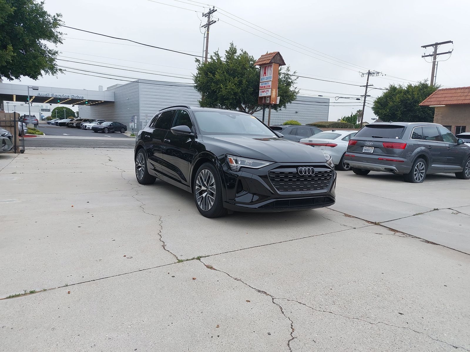 2024 Audi Q8