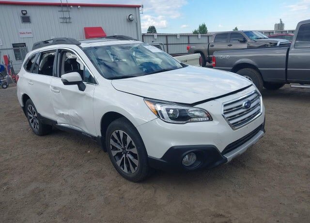 2016 SUBARU Outback