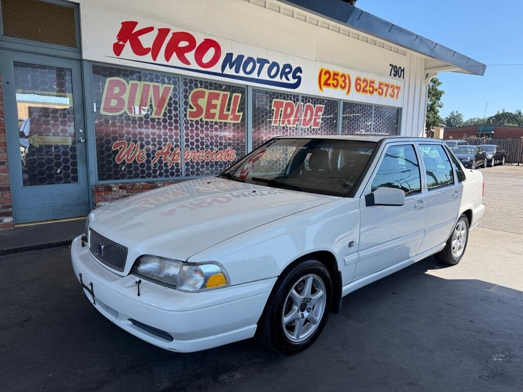 2000 VOLVO S70