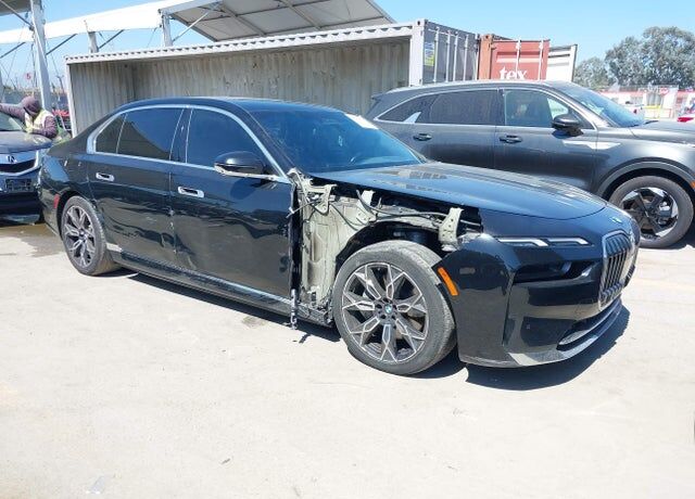 2023 BMW i7