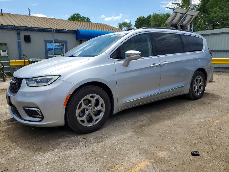 2022 CHRYSLER Pacifica