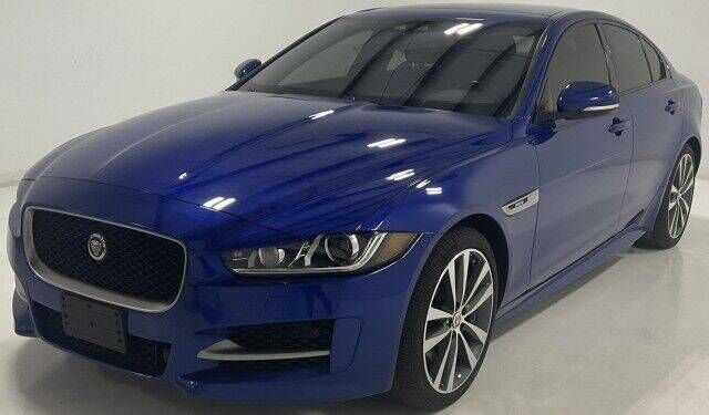 2017 JAGUAR XE