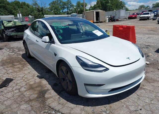 2021 TESLA Model 3