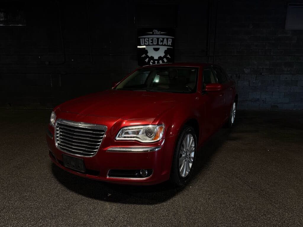 2013 CHRYSLER 300