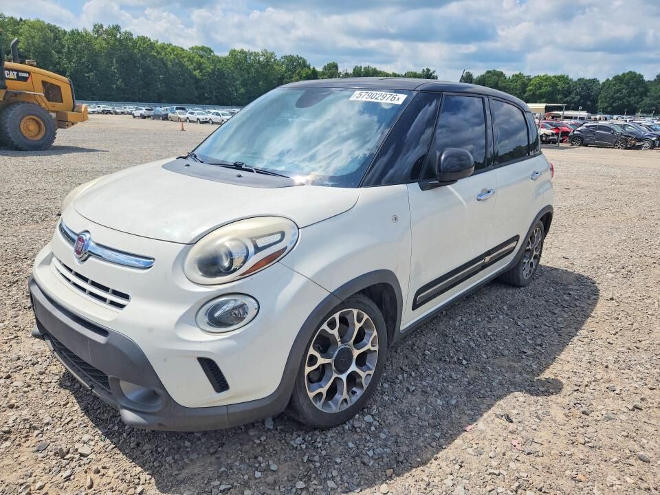 2015 FIAT 500L
