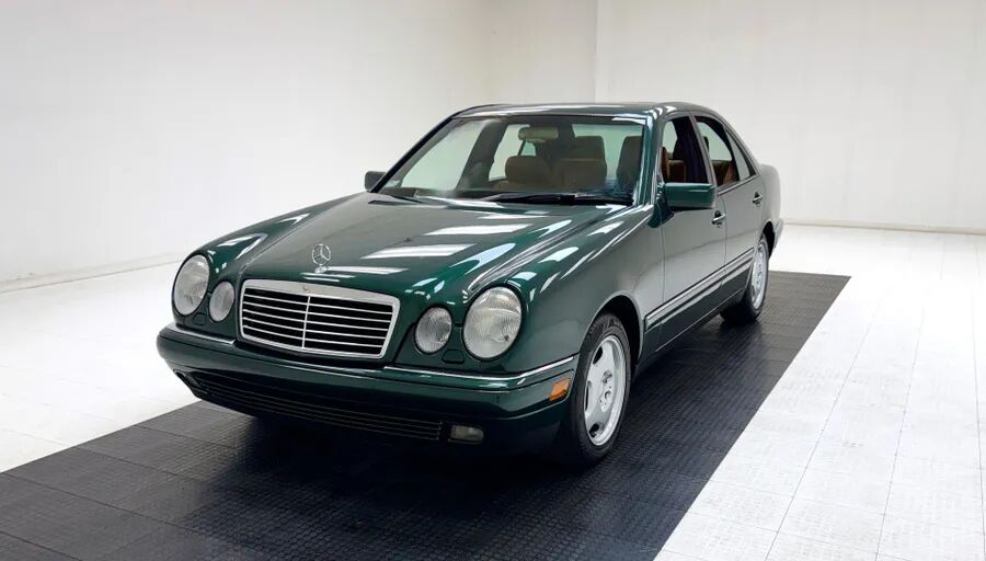 1997 MERCEDES-BENZ E-Class