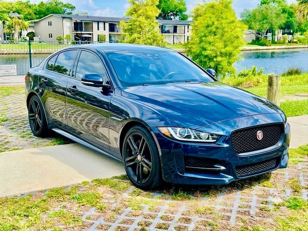 2018 JAGUAR XE