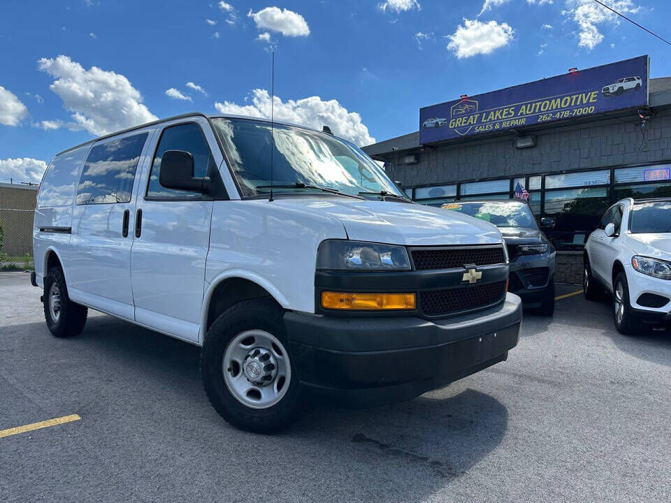 2019 CHEVROLET Express