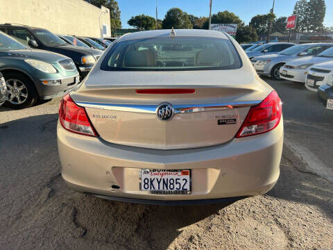 2012 BUICK Regal