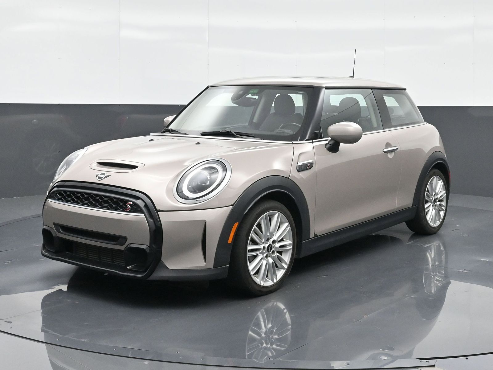 2024 MINI Hardtop