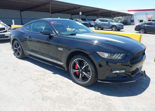 2017 FORD Mustang