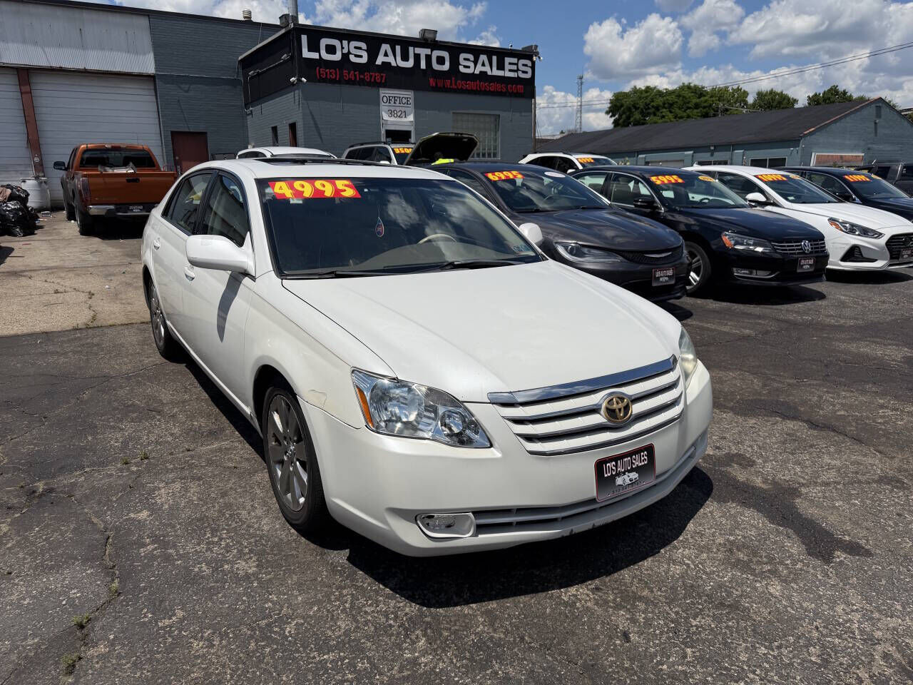2005 TOYOTA Avalon