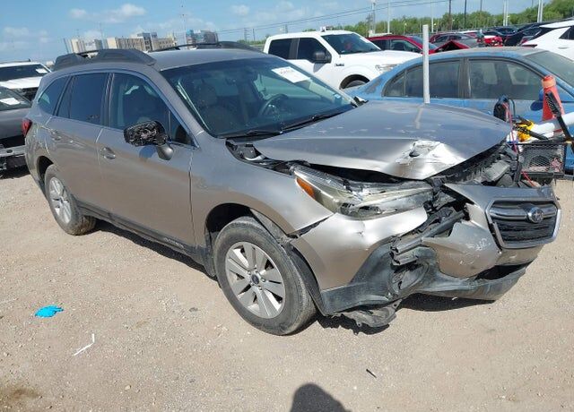 2018 SUBARU Outback
