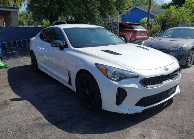 2021 KIA Stinger