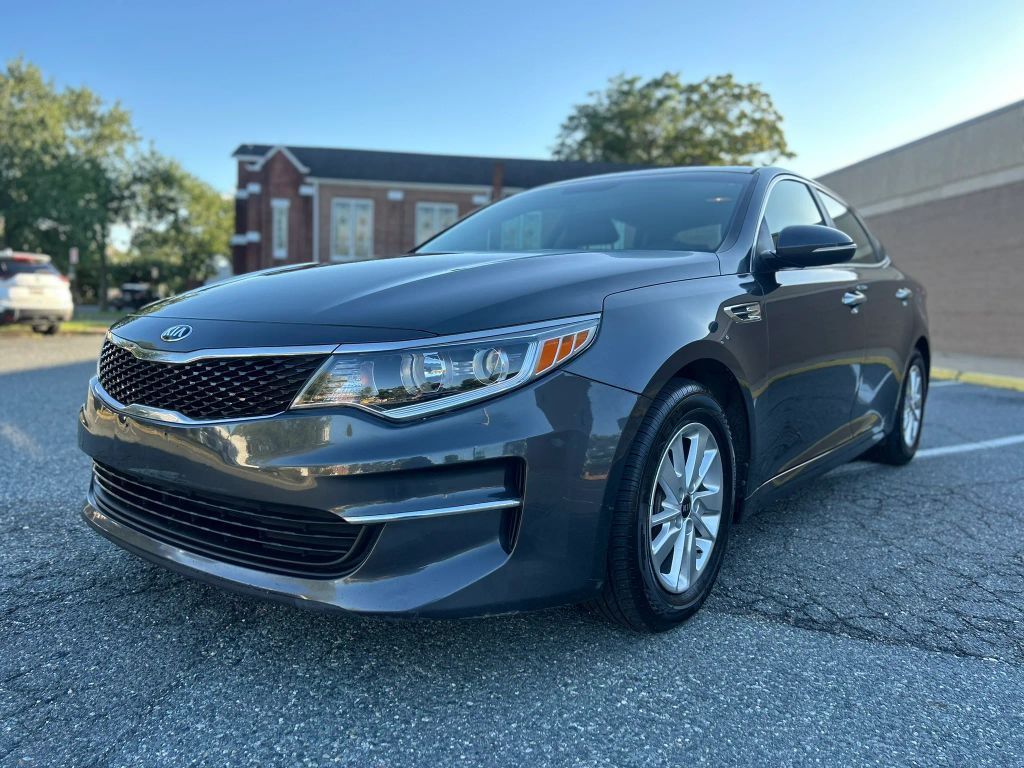 2018 KIA Optima